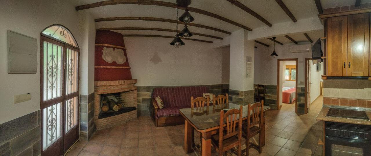 Alojamientos Loma De Mariangela โกโตริโอส ภายนอก รูปภาพ